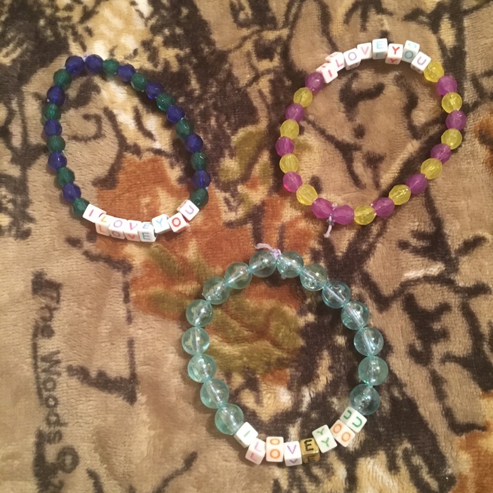 Bracelets - Picture 3 of 4
